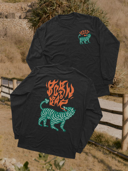 Born to Roar - Unisex Long sleeved Shirt